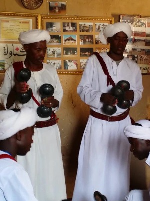 Gnawa musicians performing in Khamlia